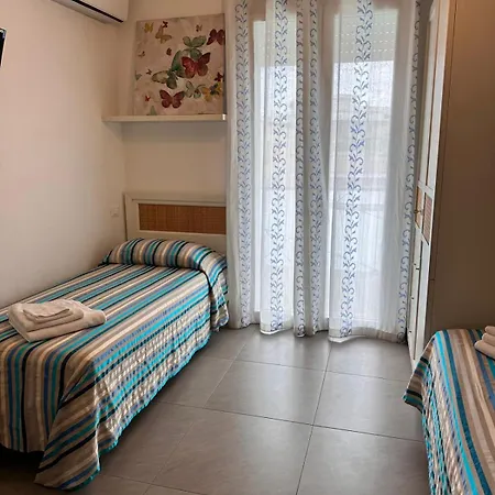 La Bussola 住宿加早餐酒店 3*